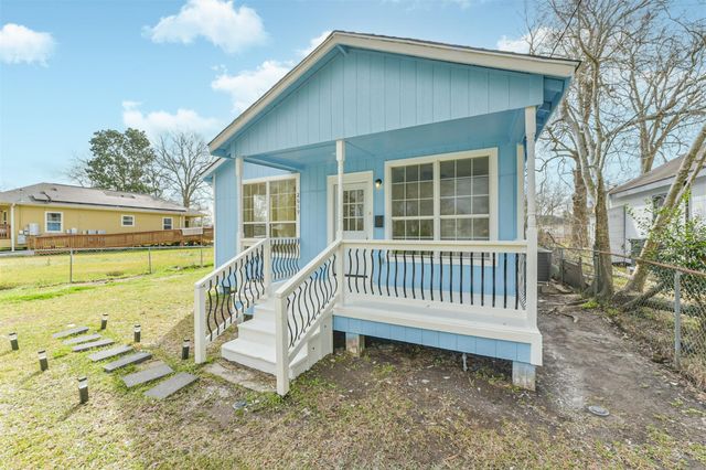 2619 Bellview Street, La Marque, TX 77568