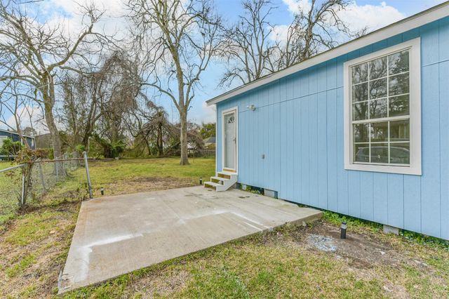 2619 Bellview Street, La Marque, TX 77568