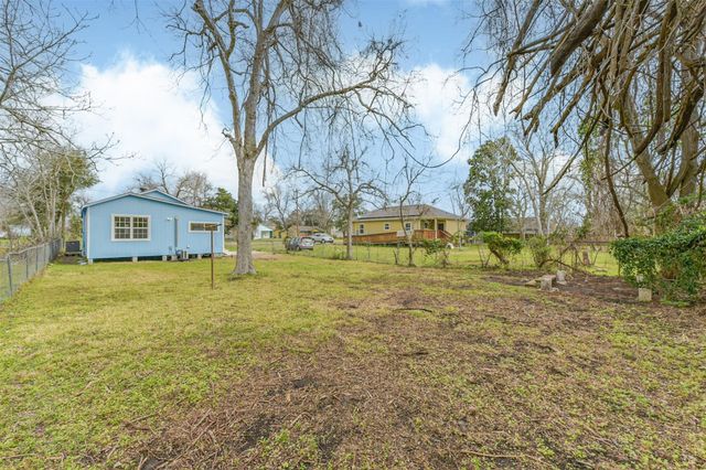 2619 Bellview Street, La Marque, TX 77568