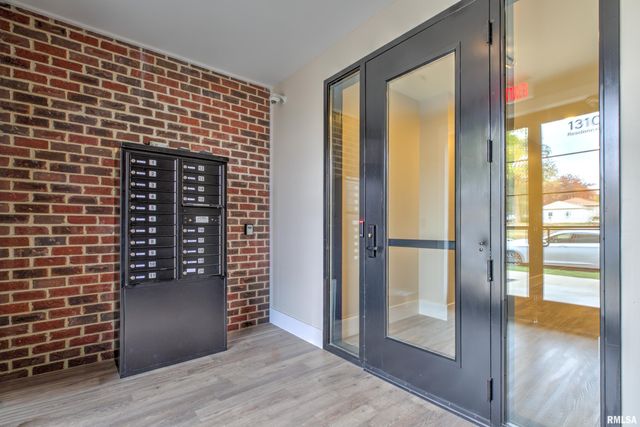 1310 E Samuel Ave Apt 3A, Peoria Heights, IL 61616