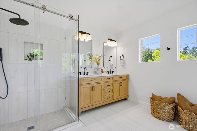 23991 SE 10th Street, Sammamish, WA 98075
