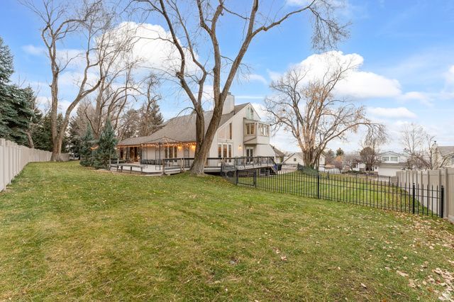 69 E NORTH CANYON RD, Bountiful, UT 84010