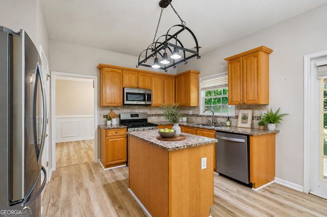 15 Briarleigh Way, Newnan, GA 30265