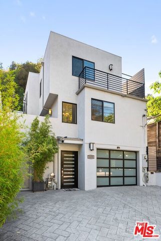 1655 N Beverly Glen Boulevard, Los Angeles, CA 90077