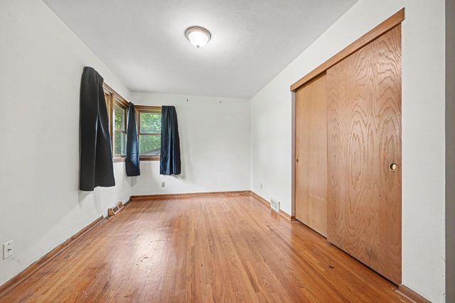 1450 Fremont Avenue, Saint Paul, MN 55106