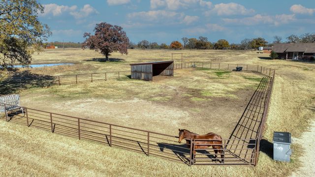 7690 County Road 417, Stephenville, TX 76401