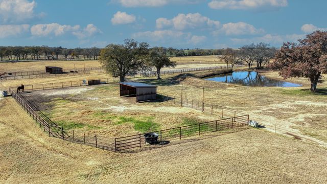 7690 County Road 417, Stephenville, TX 76401