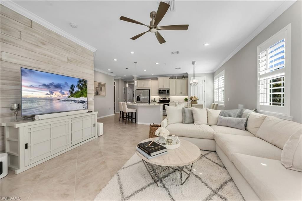 28018 Sosta LN 3, BONITA SPRINGS, FL 34135 — exterior