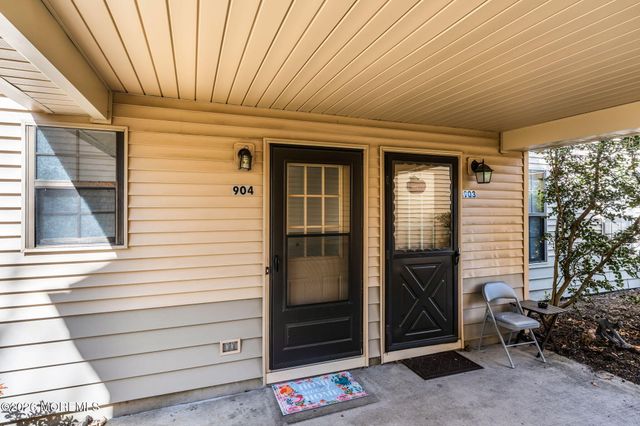 904 Poppy Place, Jackson, NJ 08527