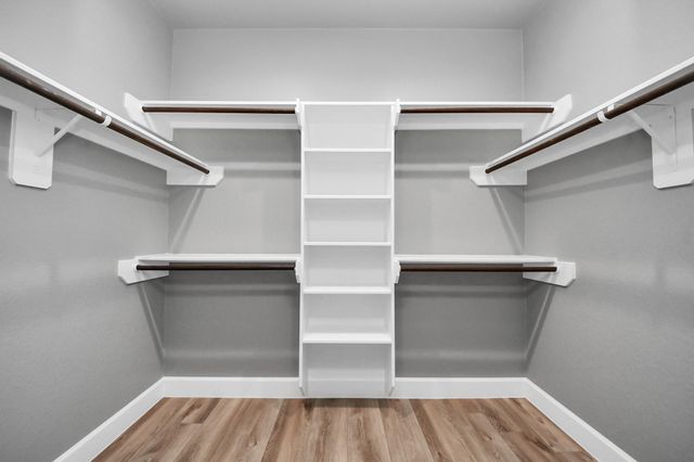 31 Glade Park Drive, Missouri City, TX 77459