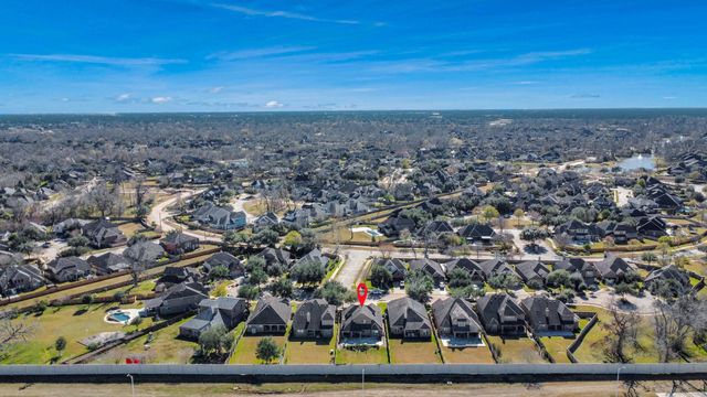 31 Glade Park Drive, Missouri City, TX 77459