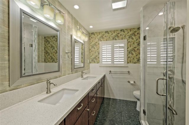 2105 Willow Dell Drive, Seabrook, TX 77586
