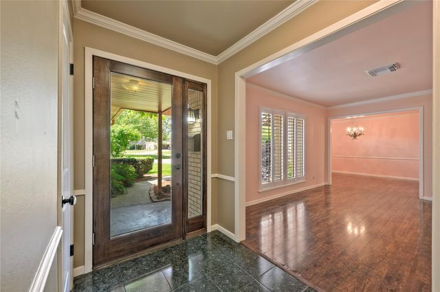 2105 Willow Dell Drive, Seabrook, TX 77586