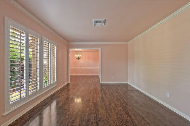 2105 Willow Dell Drive, Seabrook, TX 77586