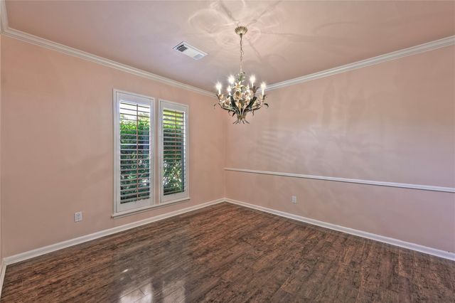 2105 Willow Dell Drive, Seabrook, TX 77586