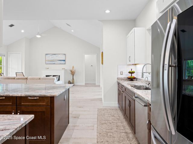 7035 Indian River Boulevard, Grant, FL 32949