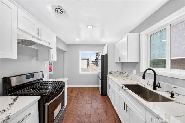 13719 Yukon Avenue 4, Hawthorne, CA 90250