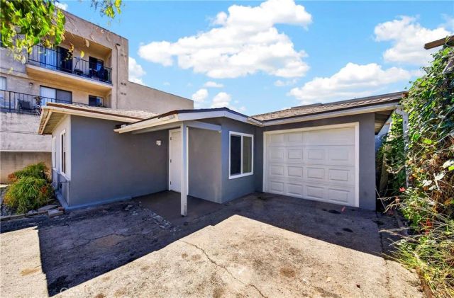 13719 Yukon Avenue 4, Hawthorne, CA 90250