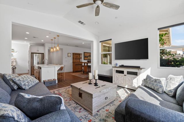 763 Lovejoy Ln, Lincoln, CA 95648