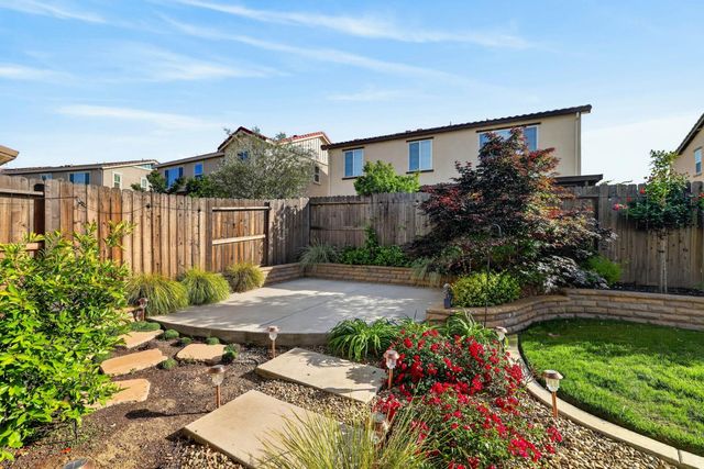 763 Lovejoy Ln, Lincoln, CA 95648
