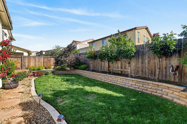 763 Lovejoy Ln, Lincoln, CA 95648
