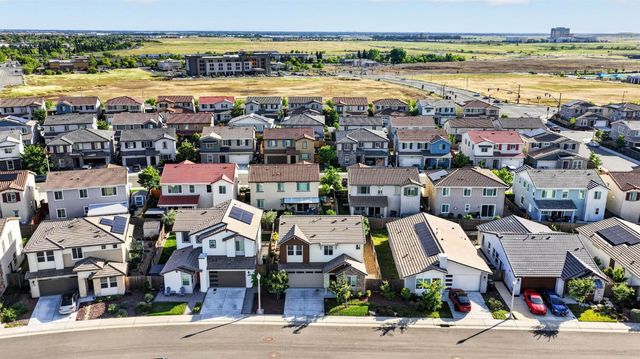 763 Lovejoy Ln, Lincoln, CA 95648