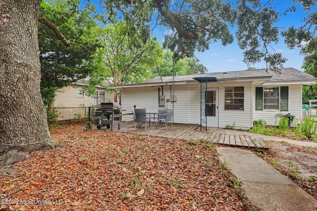 1515 Westward Drive, Gulfport, MS 39501