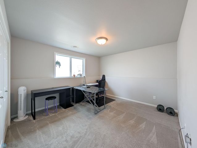 1506 67th Avenue S, Fargo, ND 58104