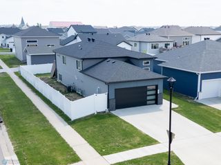 1506 67th Avenue S, Fargo, ND 58104