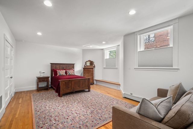 483 Washington St 1, Brookline, MA 02446