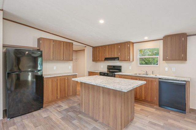 8255 Punjob Road, Milton, FL 32583