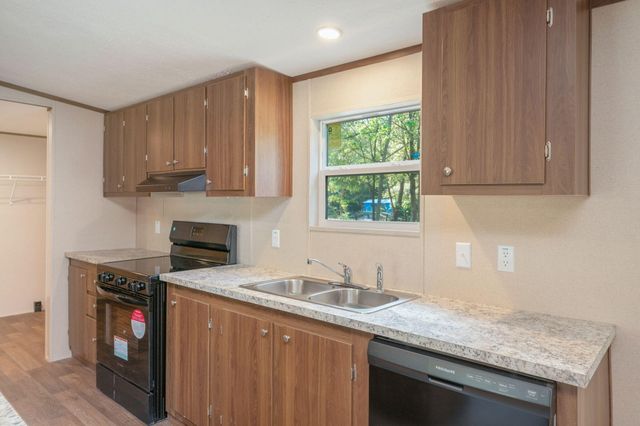 8255 Punjob Road, Milton, FL 32583