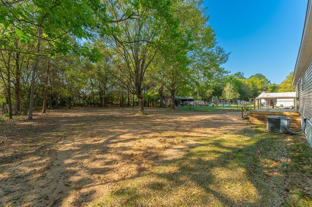 8255 Punjob Road, Milton, FL 32583