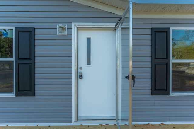 8255 Punjob Road, Milton, FL 32583