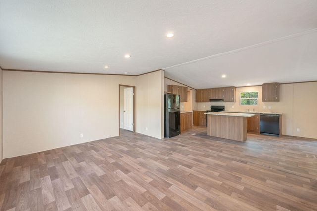 8255 Punjob Road, Milton, FL 32583