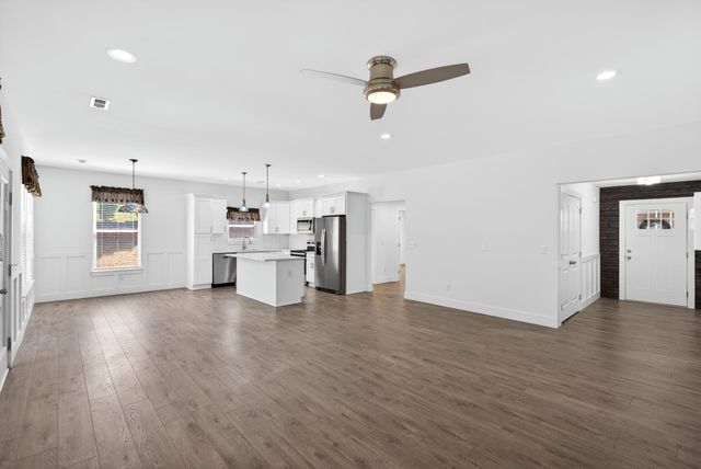 138 Kasler Road, Cowpens, SC 29330