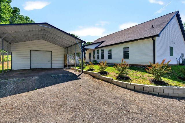 138 Kasler Road, Cowpens, SC 29330