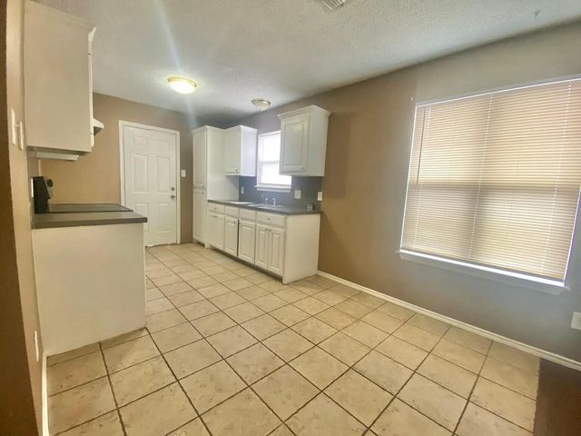 Package Property 2, Lubbock, TX 79412