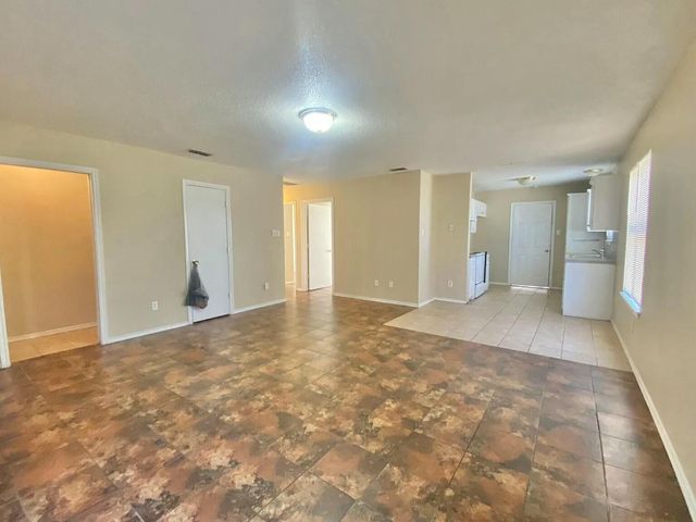 Package Property 2, Lubbock, TX 79412