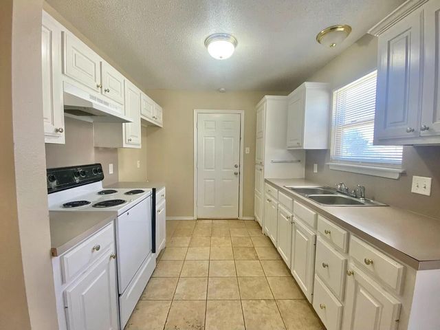 Package Property 2, Lubbock, TX 79412