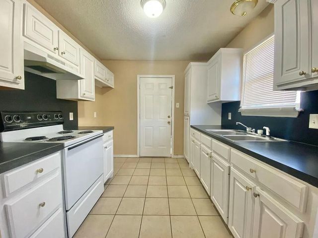 Package Property 2, Lubbock, TX 79412