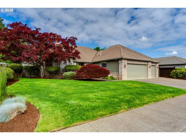 3030 METOLIUS Dr, Eugene, OR 97408