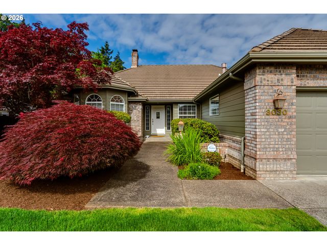 3030 METOLIUS Dr, Eugene, OR 97408