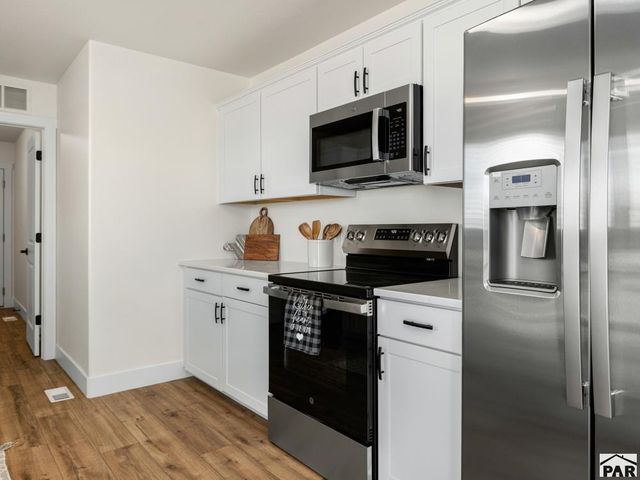 1582 N Heron Pl, Pueblo West, CO 81007