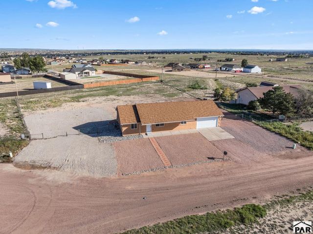1582 N Heron Pl, Pueblo West, CO 81007