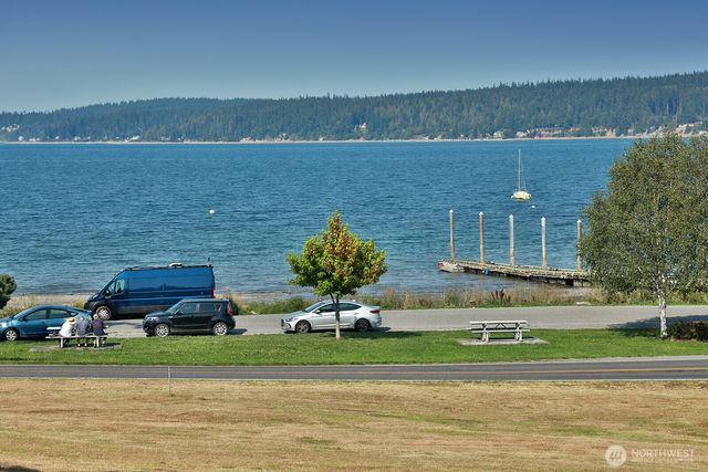 5396 Myrtle Avenue, Freeland, WA 98249