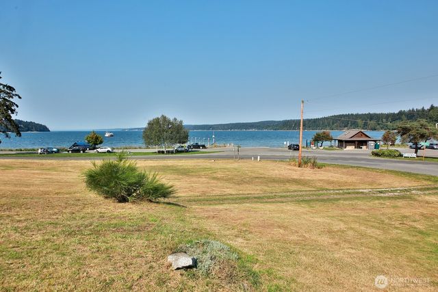 5396 Myrtle Avenue, Freeland, WA 98249