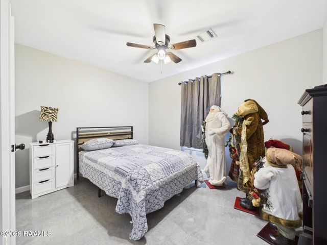 1150 Madeline Heights, Breaux Bridge, LA 70517