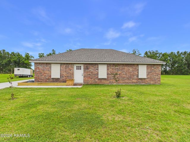 1150 Madeline Heights, Breaux Bridge, LA 70517