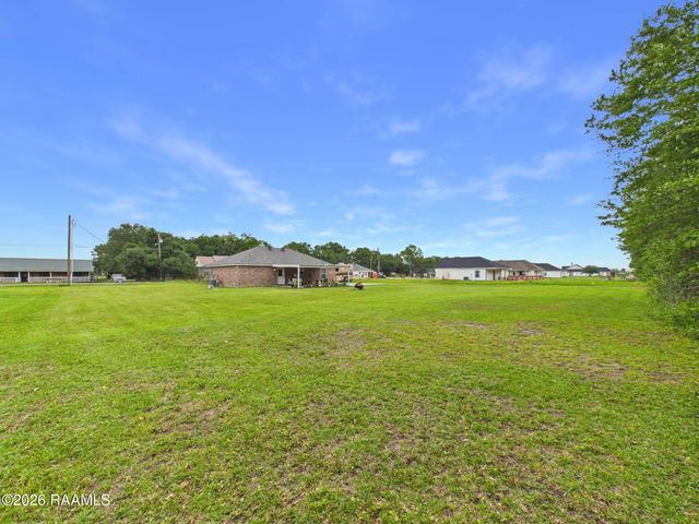 1150 Madeline Heights, Breaux Bridge, LA 70517
